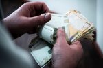 وزیر کار شرط جایگزین شدن کارت یارانه به جای یارانه نقدی اعلام کرد