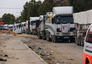 ورود ۱۰۰ کامیون کمک بشردوستانه به غزه