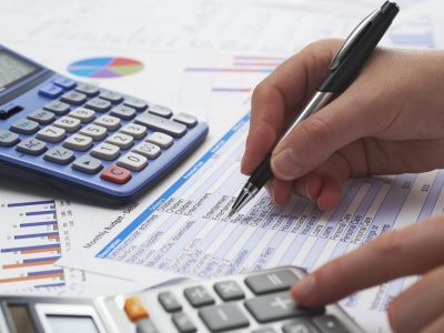 اقساط مالیاتی اصناف بیشتر می شود | به سمت سیستمی شدن مالیات در حرکت هستیم