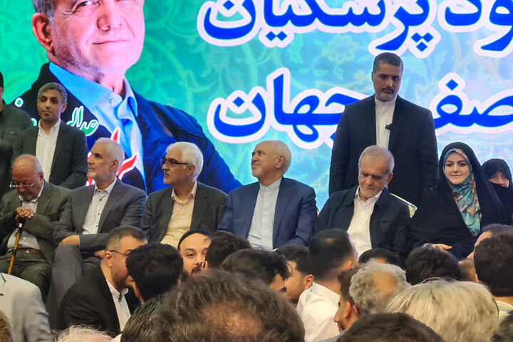 راهکار رفع بیکاری تقویت دیپلماسی و گفت وگوی علمی است راهکار رفع بیکاری تقویت دیپلماسی و گفت وگوی علمی است