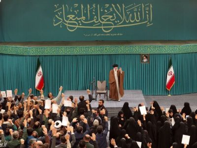رهبر انقلاب: باید قوی باشیم و هر روز قوی‌تر شویم