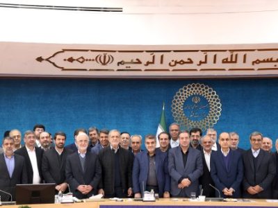اگر مشارکت مردم و نخبگان را جلب کنیم، مشکل غیرقابل حلی نخواهیم داشت