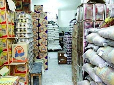 ذخیره کالاهای اساسی در کشور بدون مشکل است