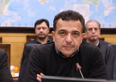 دولت برای تسهیل خانه دار شدن مردم، به موضوع مسکن تک بعدی نگاه نکند