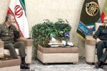 ارتش و سپاه پیشمرگ هم و سپر گلولههای دشمناند