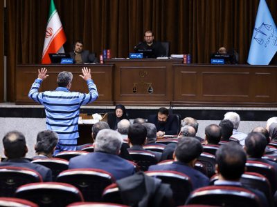 دو وزیر مرحوم رئیسی حکم زندان گرفتند