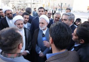 با هرگونه کارشکنی در مسیر تولید برخورد می‌کنیم