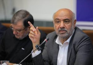مهم ترین مشکل واگذاری شرکت‌ها به بخش خصوصی، قیمت‌گذاری پایین‌تر از ارزش واقعی این شرکت‌ها است