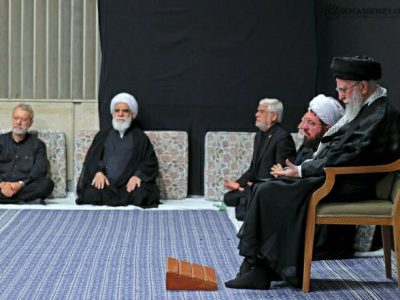 عزاداری شب عاشورا در حسینیه امام خمینی (ره) با حضور رهبر انقلاب
