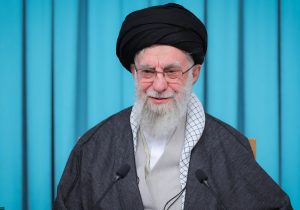 در وضعیت کنونی، مذاکره با آمریکا سودی ندارد، هیچ کمکی به منافع ملی نمی‌کند