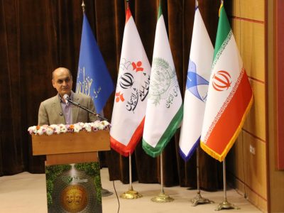 از برگزاری هرگونه نمایش و برنامه هنری فاخر در استان استقبال میکنیم