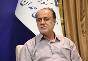 با ۸ میلیارد دلار میتوان هر روز مرغ و گوشت بین همه مردم توزیع کرد