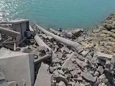 جزئیات حمله دشمن به تاسیسات هرمزگان؛ قطعی آب آشامیدنی ۲۰ روستای جاسک
