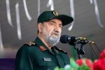 ترامپ قاچاقچی شده است و فرمانده سنتکام کارهای قاچاق را رهبری می‌کند
