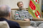 دشمن در برابر ایران سرگردان است
